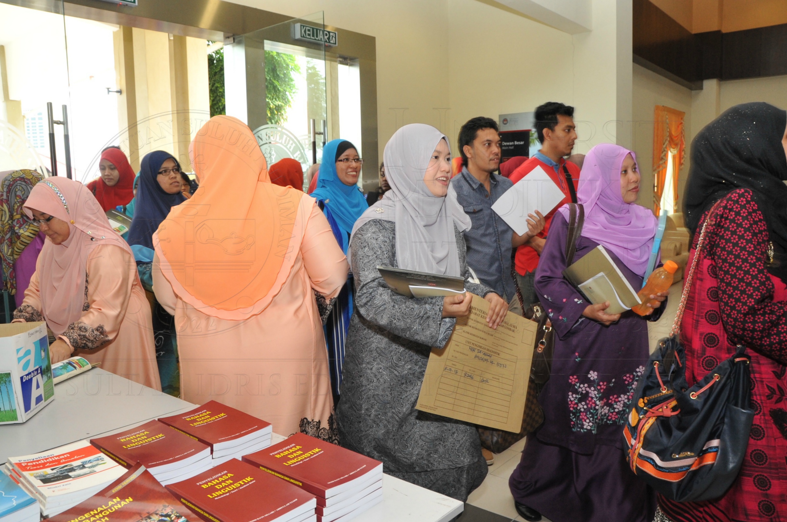 0 Sept 2015 Pendaftaran Pelajar Pasca Siswazah